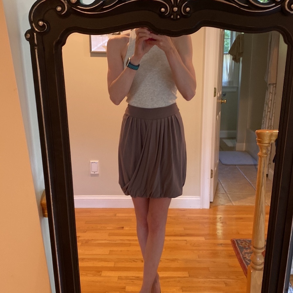 Super comfy pleated mini skirt
